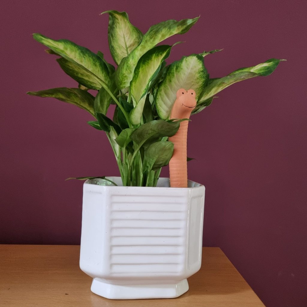 Water Sensor Willy Worm Extra Large Lets You Know Plants Need