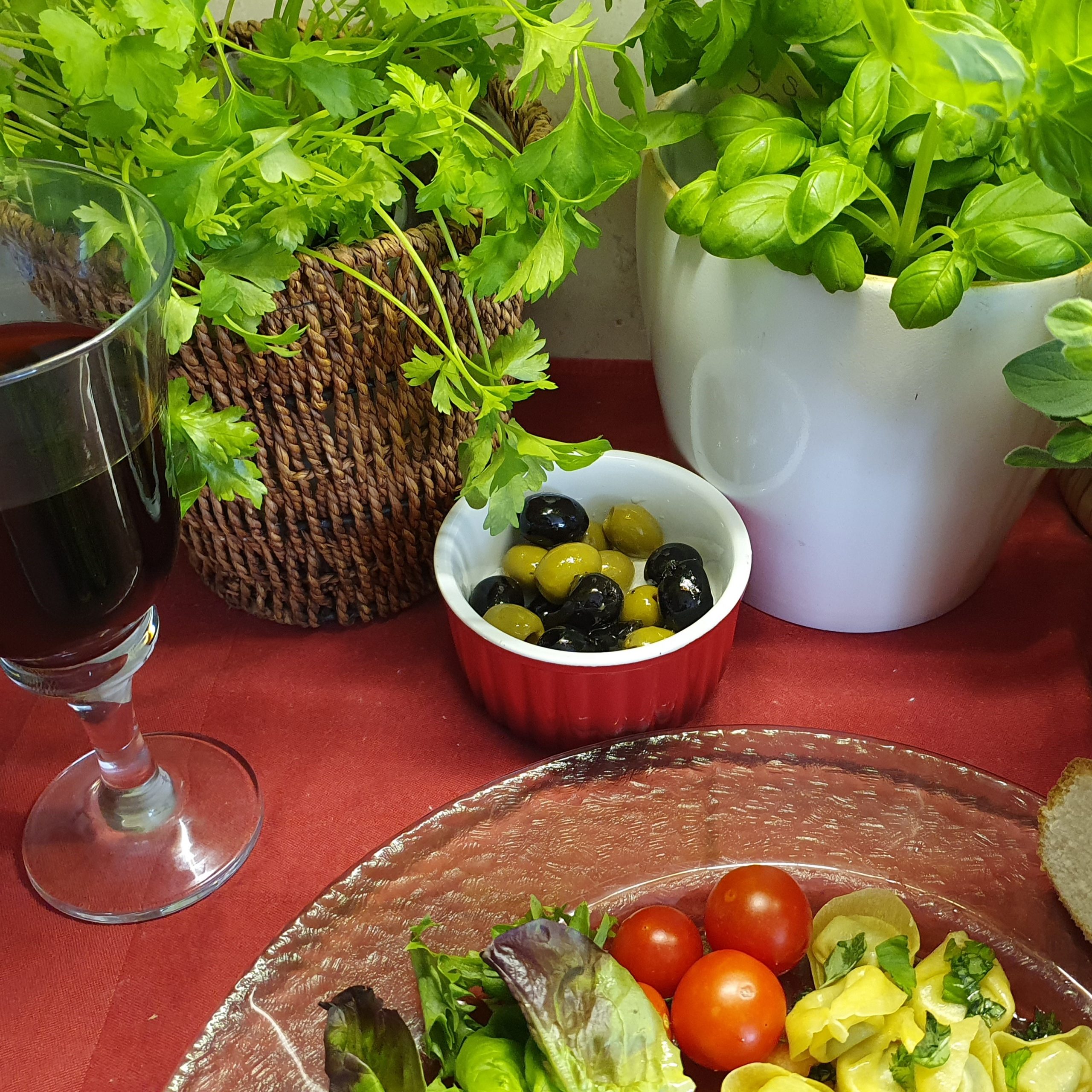 grow your own herbs to eat
